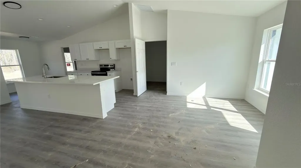 24810 SW Woodland Avenue Dunnellon FL 34431