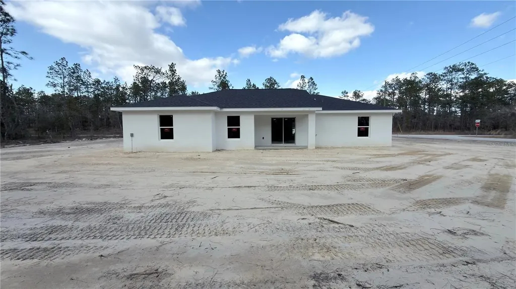 24810 SW Woodland Avenue Dunnellon FL 34431