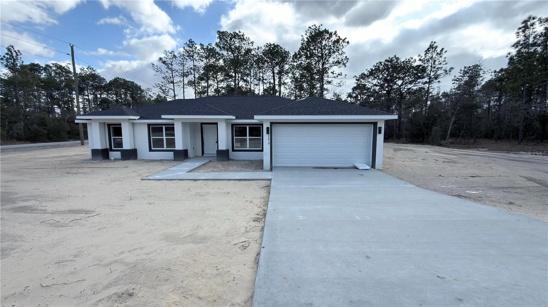 24810 SW Woodland Avenue Dunnellon FL 34431