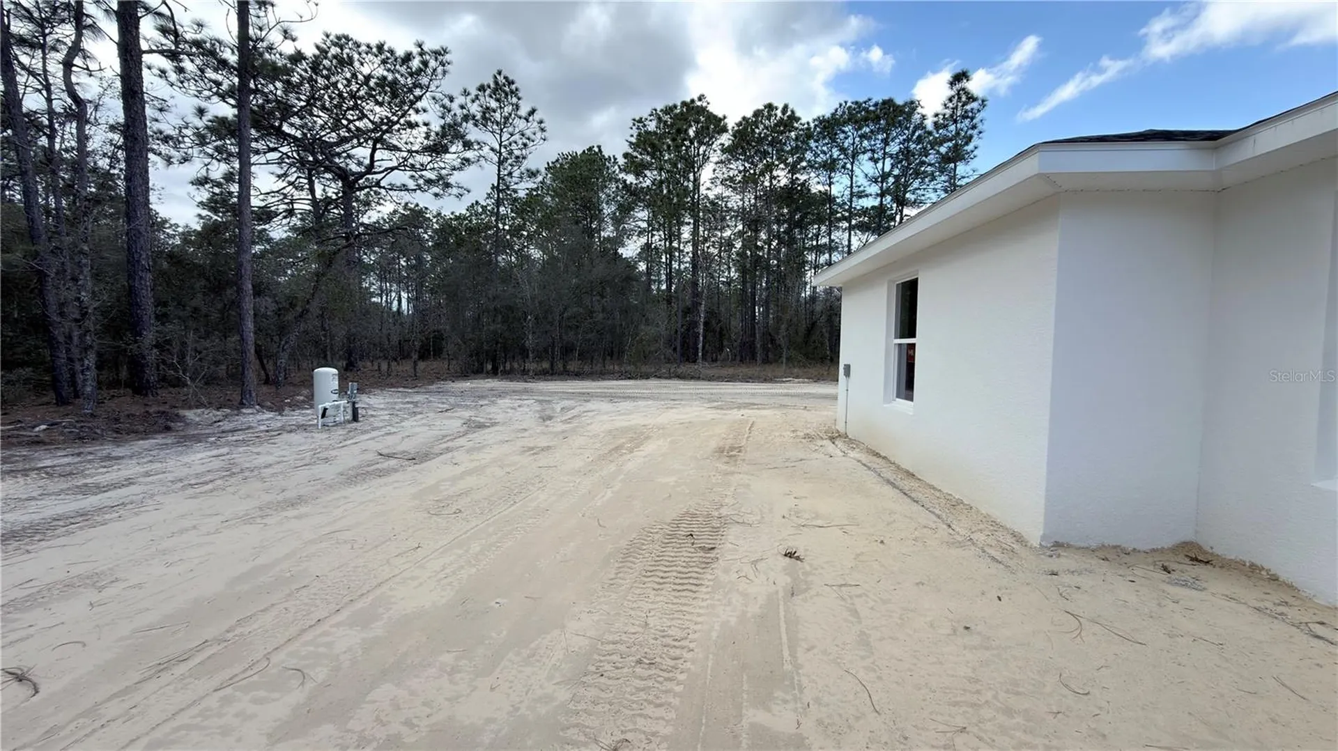 24810 SW Woodland Avenue Dunnellon FL 34431
