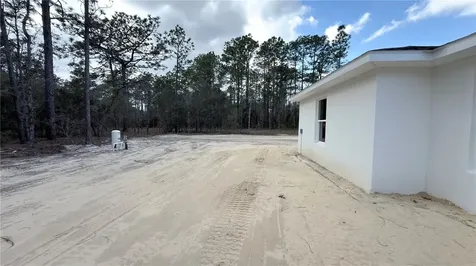 24810 SW Woodland Avenue Dunnellon FL 34431