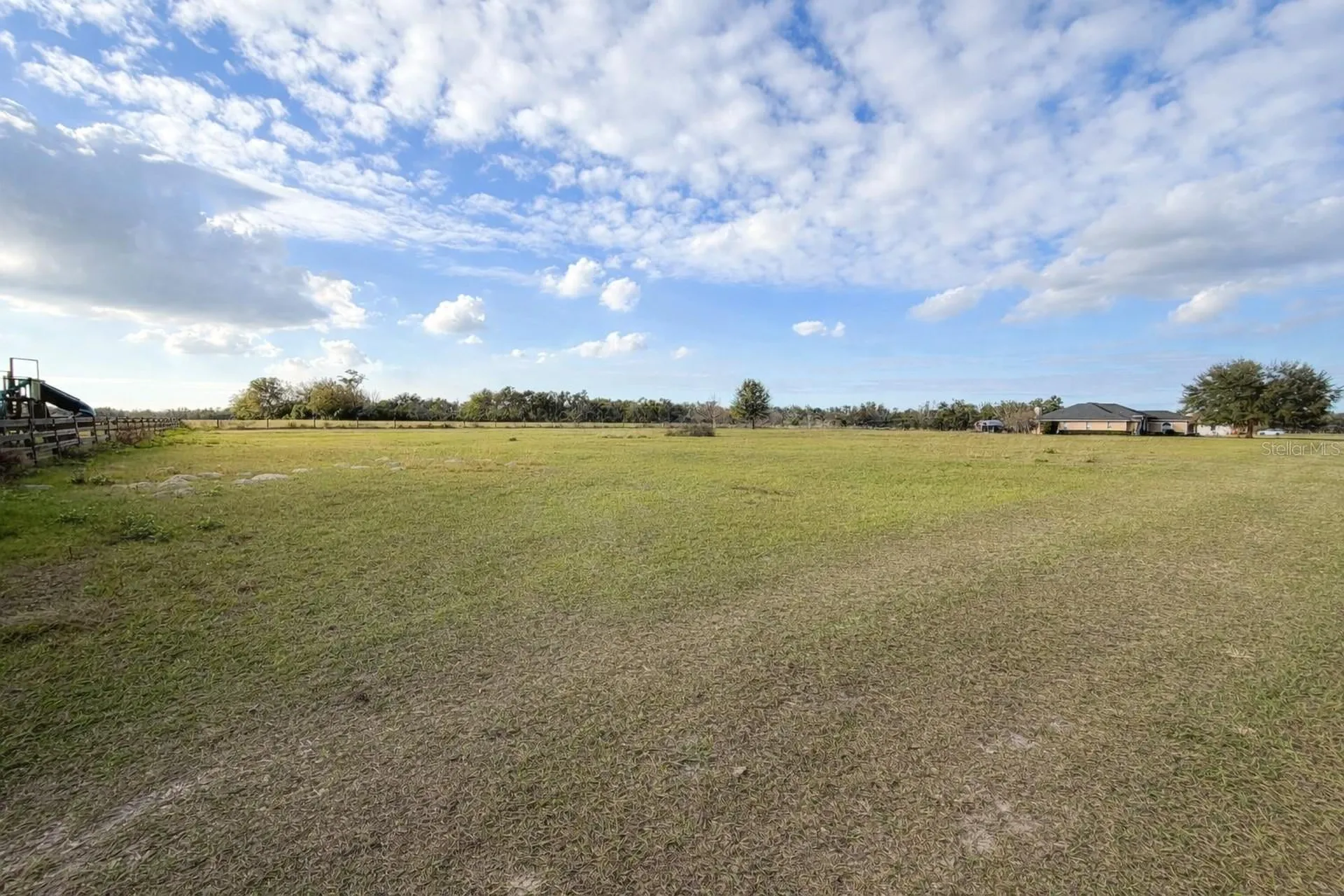 Dade City FL 33525