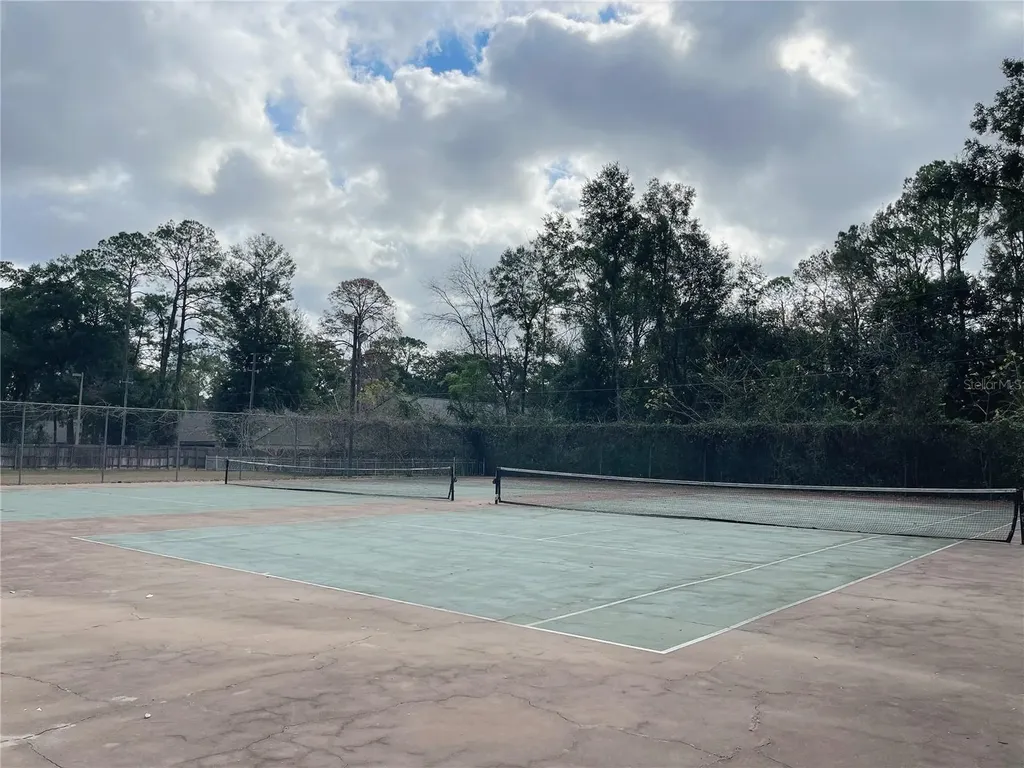 501 SW 75th Street Gainesville FL 32607