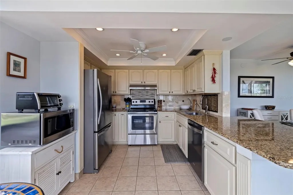 6104 Palma Del Mar Boulevard S St Petersburg FL 33715