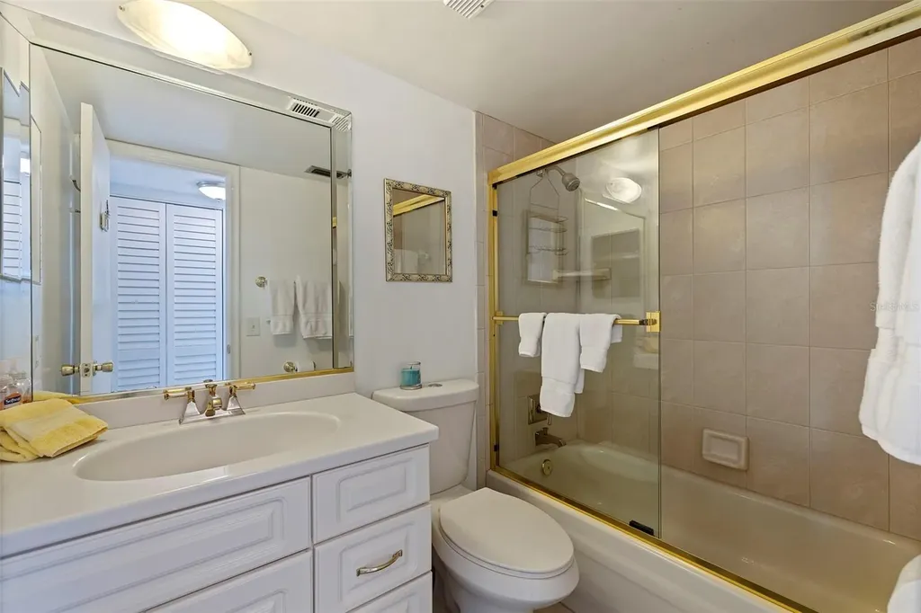 6104 Palma Del Mar Boulevard S St Petersburg FL 33715