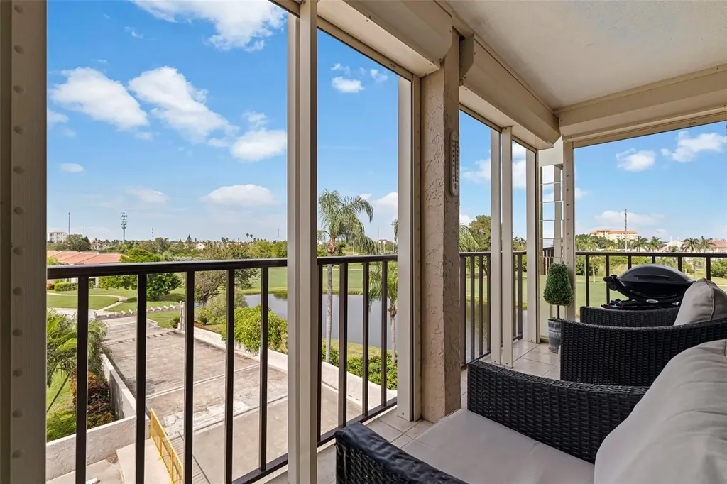 6104 Palma Del Mar Boulevard S St Petersburg FL 33715
