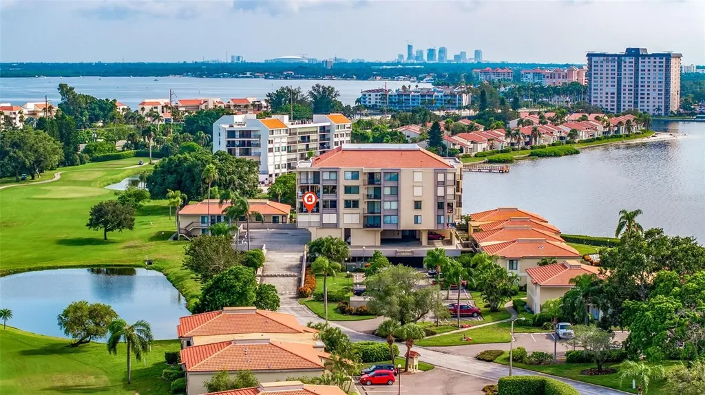 6104 Palma Del Mar Boulevard S St Petersburg FL 33715