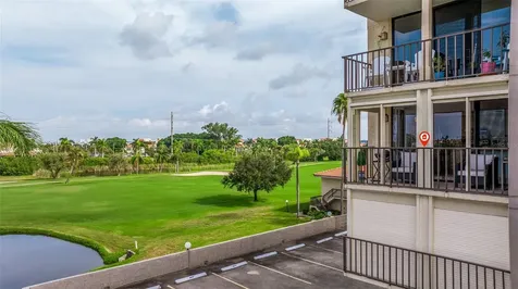 6104 Palma Del Mar Boulevard S St Petersburg FL 33715