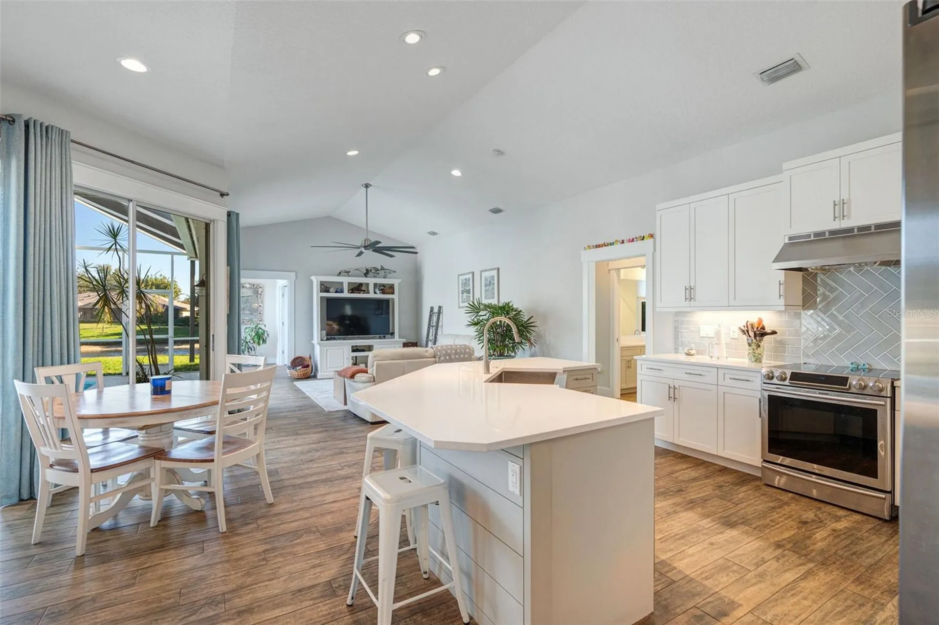 4575 Satinleaf Lane Sarasota FL 34241