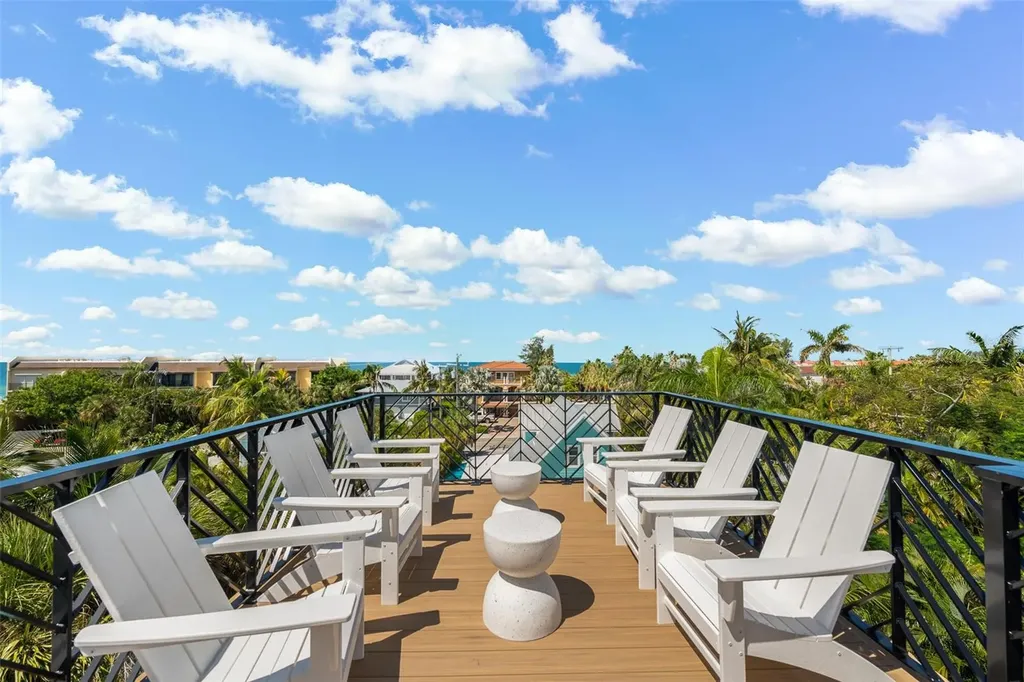 5612 Guava Street Holmes Beach FL 34217