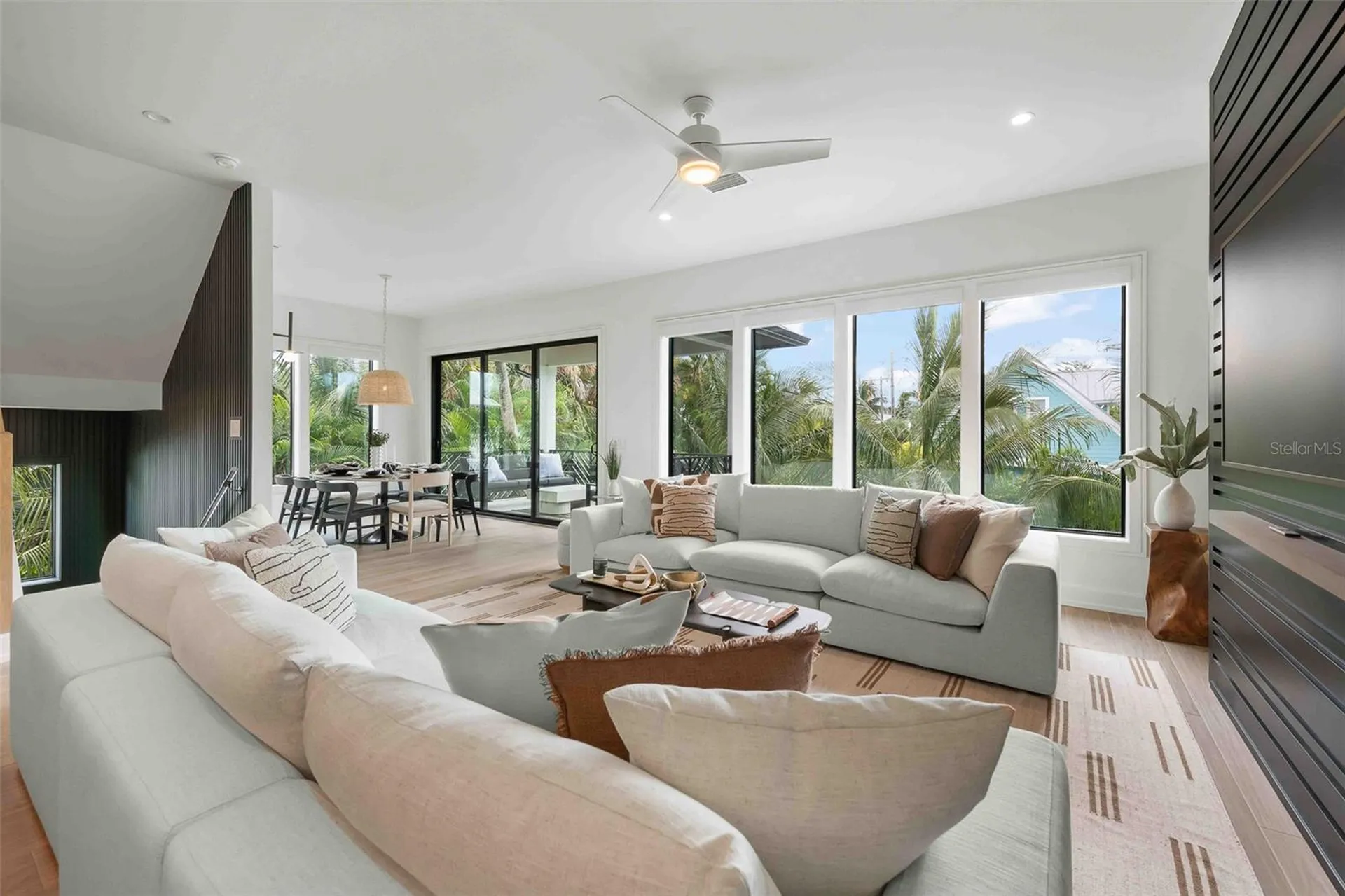 5612 Guava Street Holmes Beach FL 34217