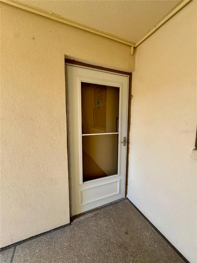 7465 Bay Island Drive S South Pasadena FL 33707