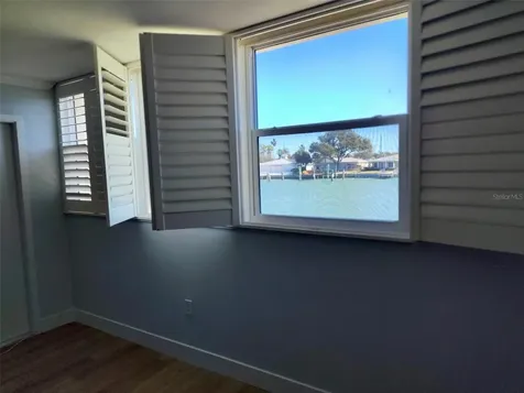 7465 Bay Island Drive S South Pasadena FL 33707