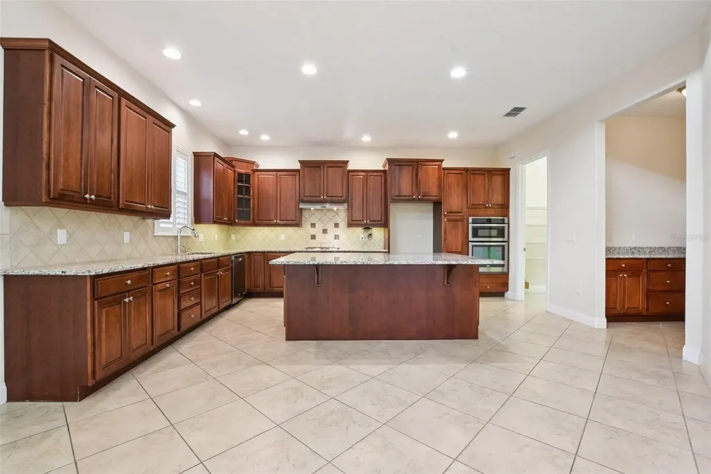 18229 Bellezza Drive Orlando FL 32820