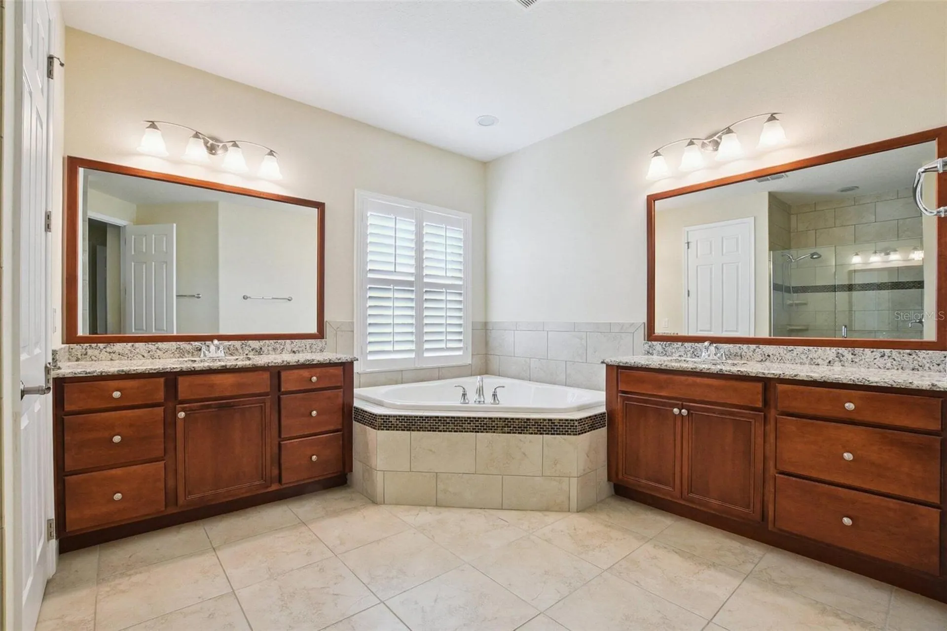 18229 Bellezza Drive Orlando FL 32820