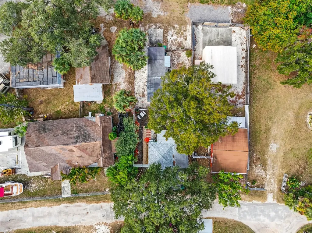 4496 Star Street N St Petersburg FL 33709