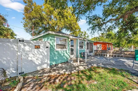 4496 Star Street N St Petersburg FL 33709