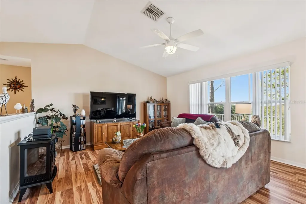 1059 S Pointe Alexis Drive Tarpon Springs FL 34689