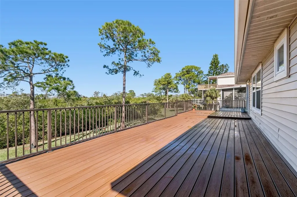 1059 S Pointe Alexis Drive Tarpon Springs FL 34689