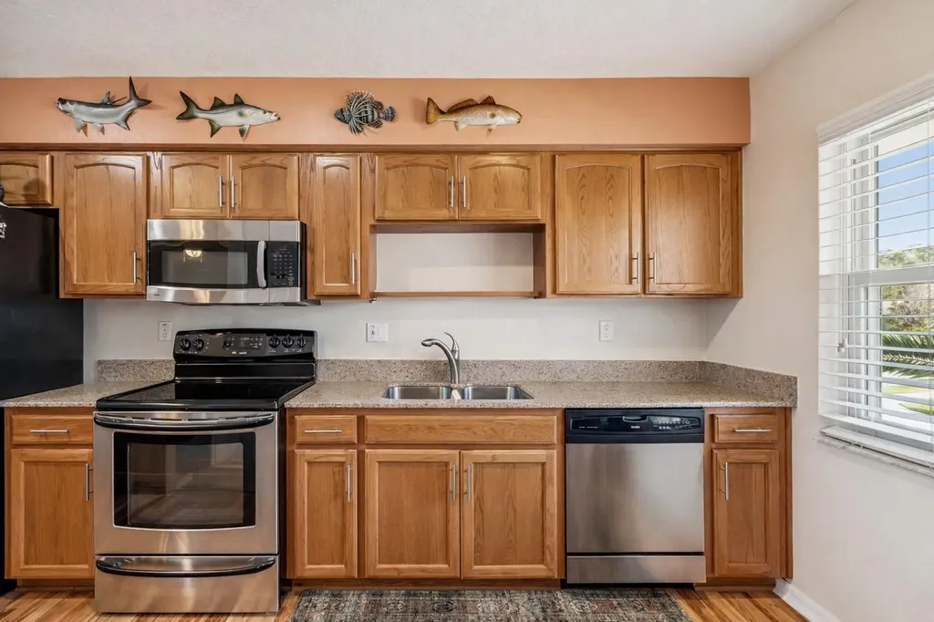 1059 S Pointe Alexis Drive Tarpon Springs FL 34689