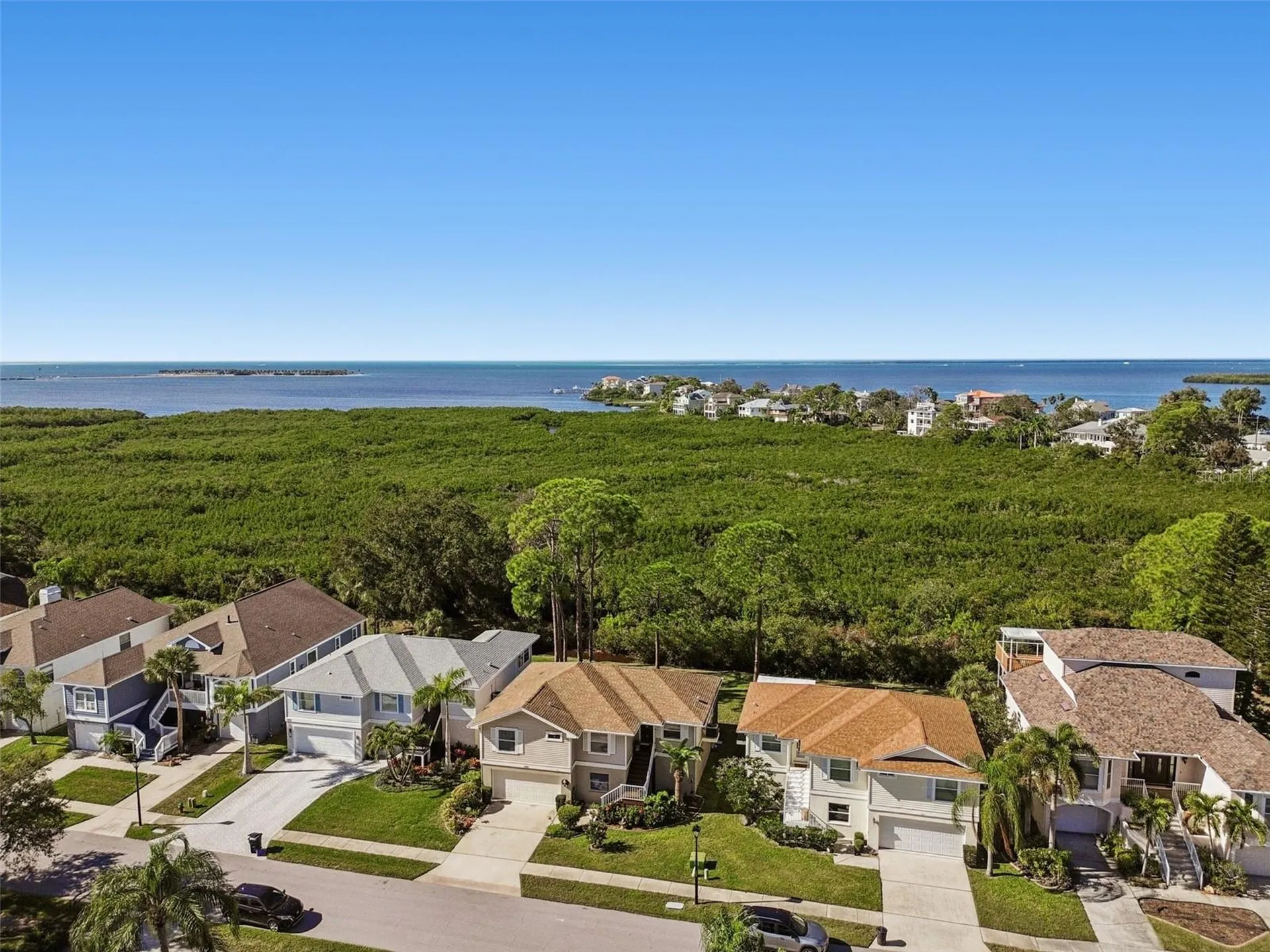 1059 S Pointe Alexis Drive Tarpon Springs FL 34689