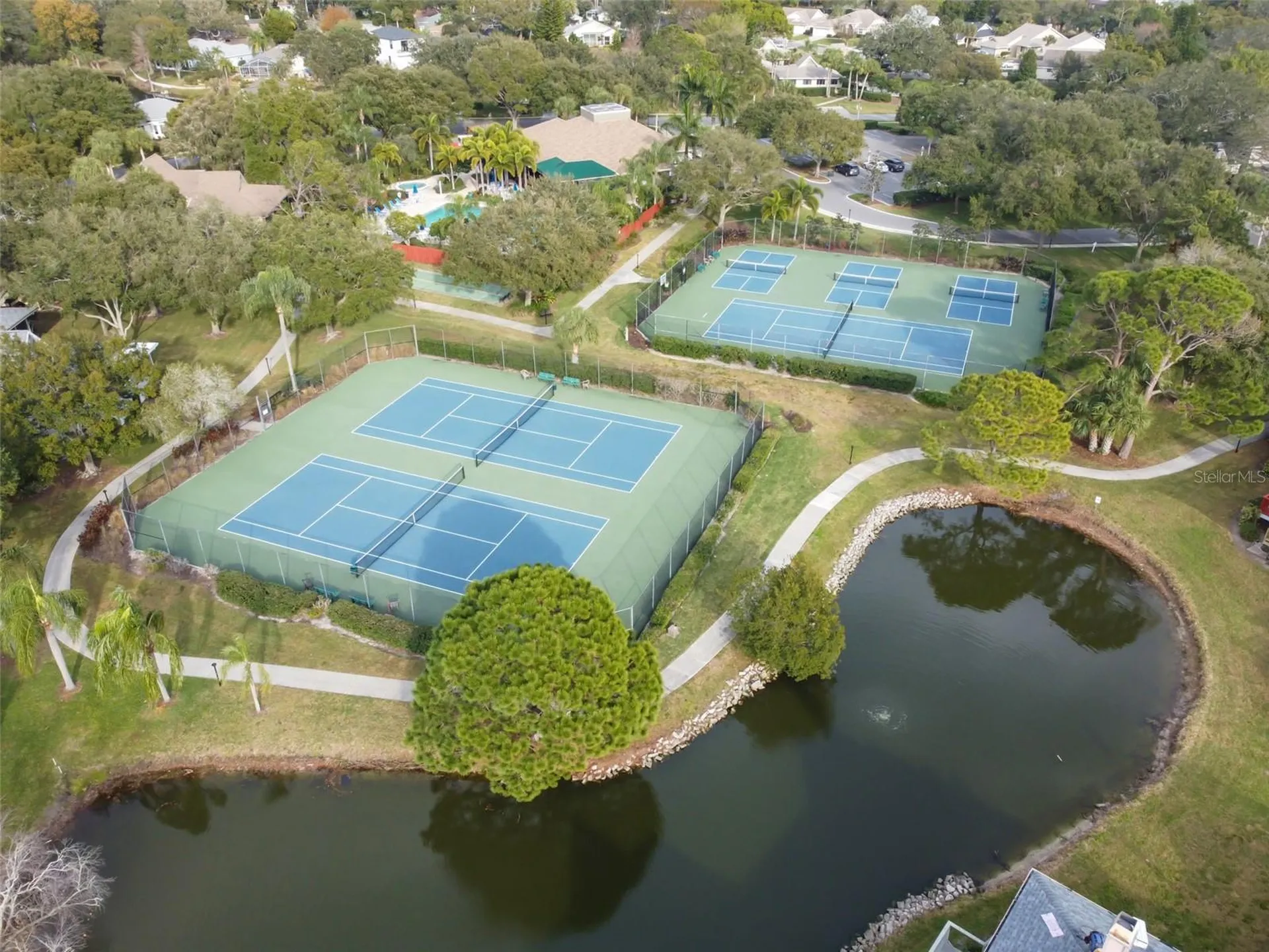 1059 S Pointe Alexis Drive Tarpon Springs FL 34689