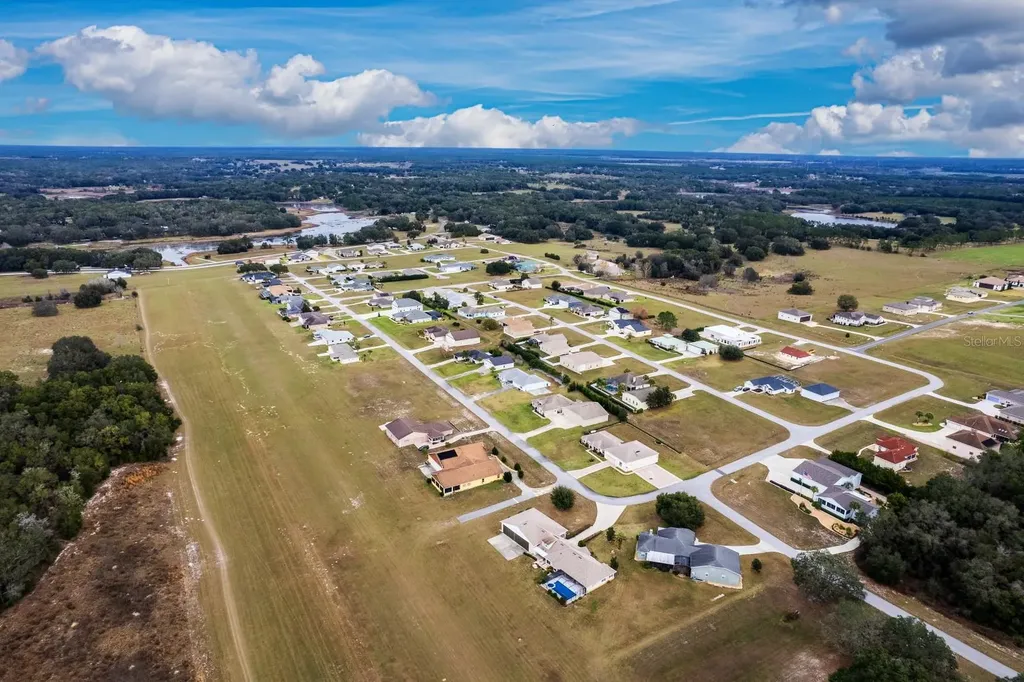 17520 SE 159th Terrace Weirsdale FL 32195