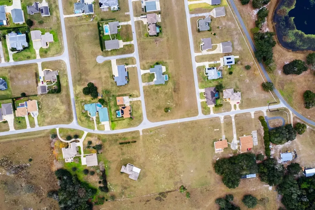 17520 SE 159th Terrace Weirsdale FL 32195