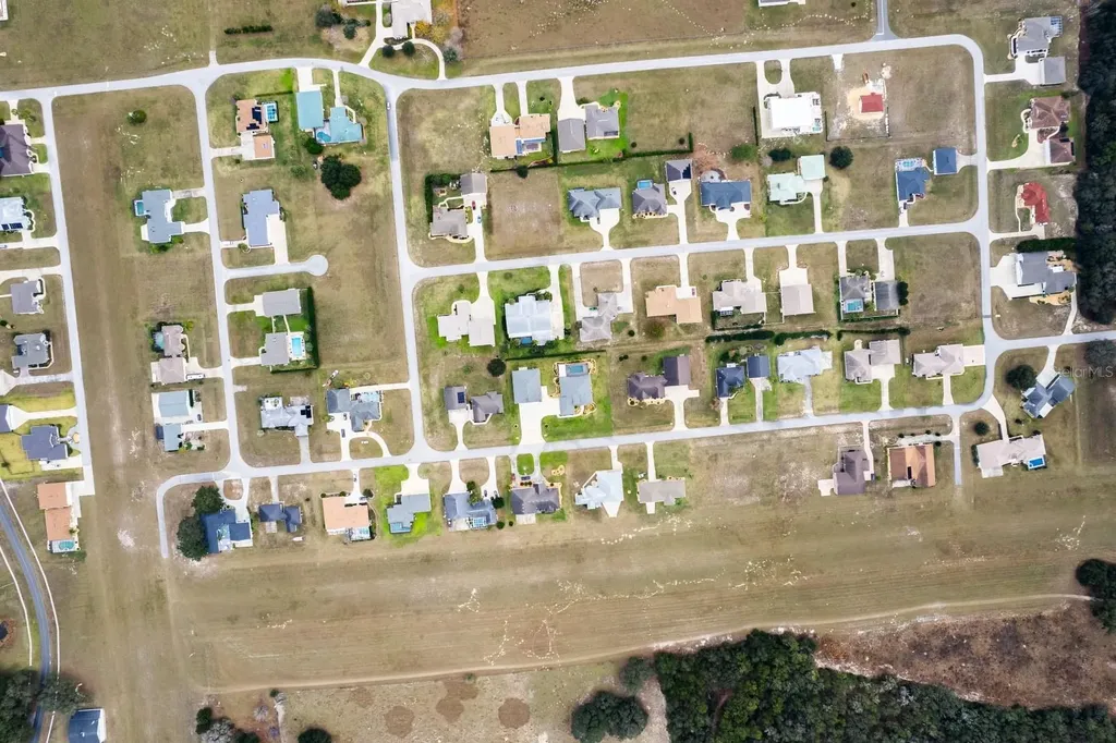 17520 SE 159th Terrace Weirsdale FL 32195