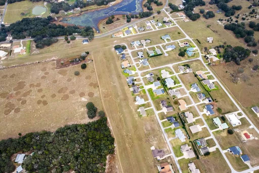 17520 SE 159th Terrace Weirsdale FL 32195