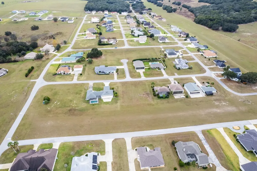 17520 SE 159th Terrace Weirsdale FL 32195