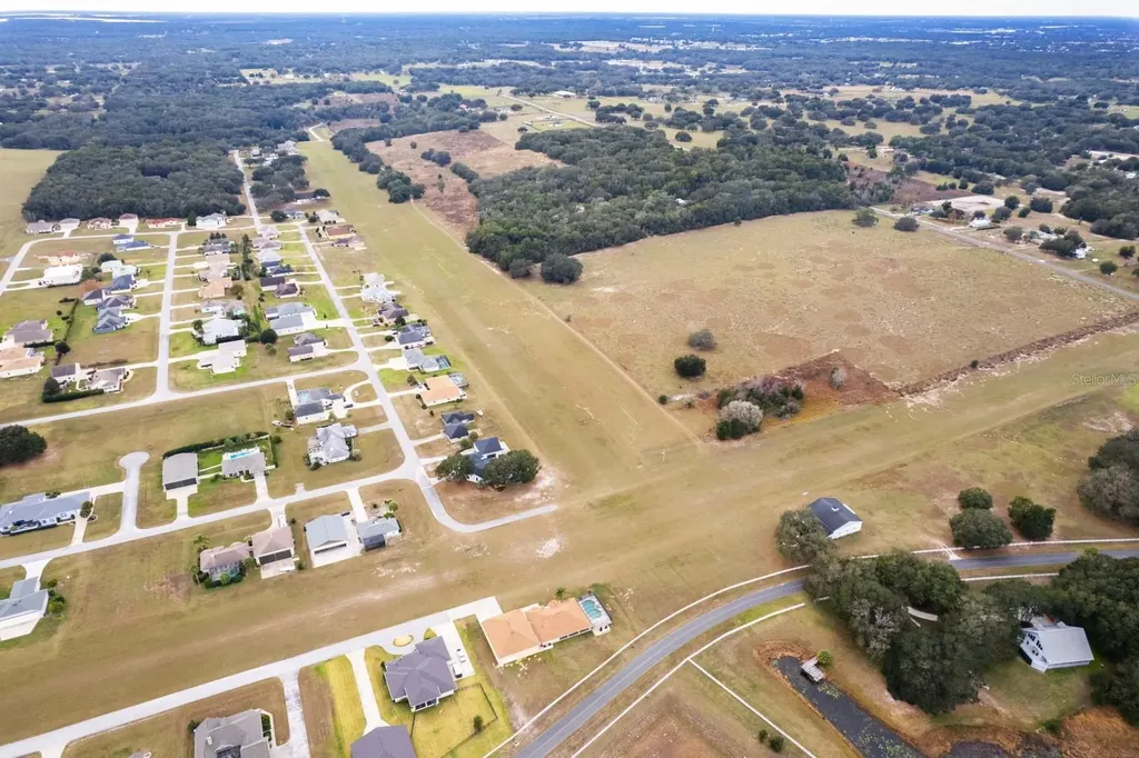 17520 SE 159th Terrace Weirsdale FL 32195