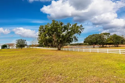 17520 SE 159th Terrace Weirsdale FL 32195