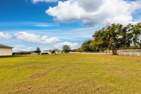 17520 SE 159th Terrace Weirsdale FL 32195