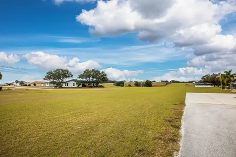 17520 SE 159th Terrace Weirsdale FL 32195
