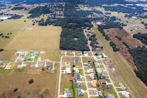 17520 SE 159th Terrace Weirsdale FL 32195