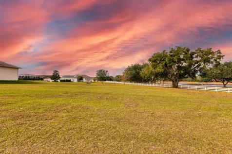 17520 SE 159th Terrace Weirsdale FL 32195