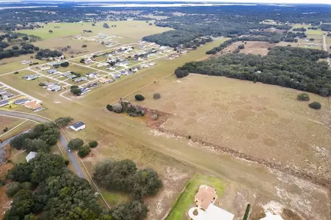 17520 SE 159th Terrace Weirsdale FL 32195