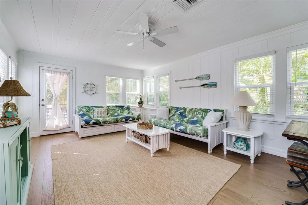 12412 Sunshine Lane Treasure Island FL 33706