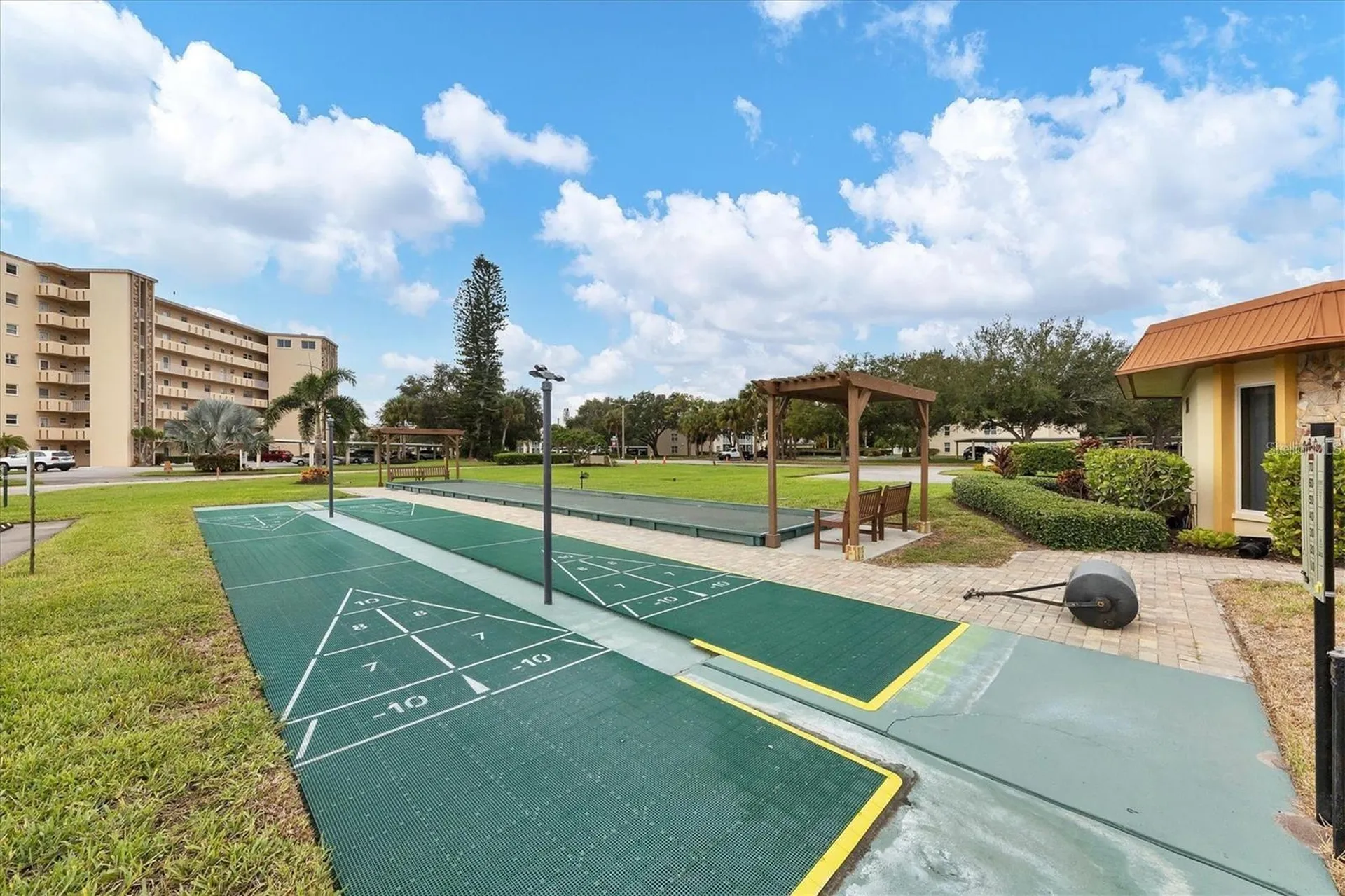 4200 SW Ironwood Circle Bradenton FL 34209