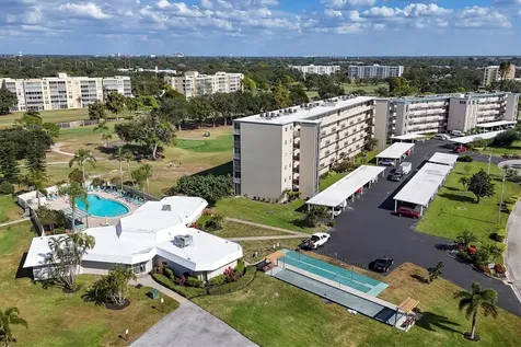 4200 SW Ironwood Circle Bradenton FL 34209