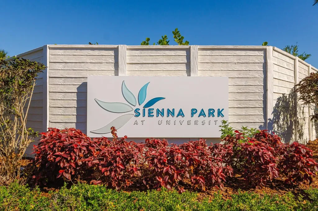 4119 Via Sienna Circle Sarasota FL 34243