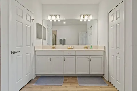 4119 Via Sienna Circle Sarasota FL 34243