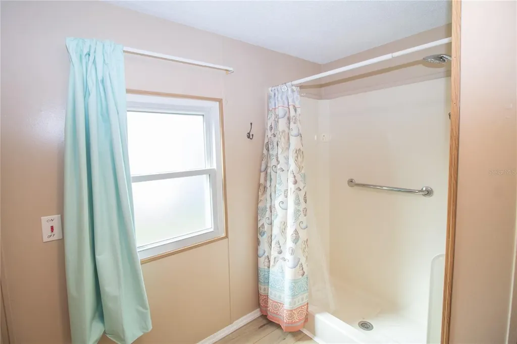 1664 Elkhart Circle Tavares FL 32778