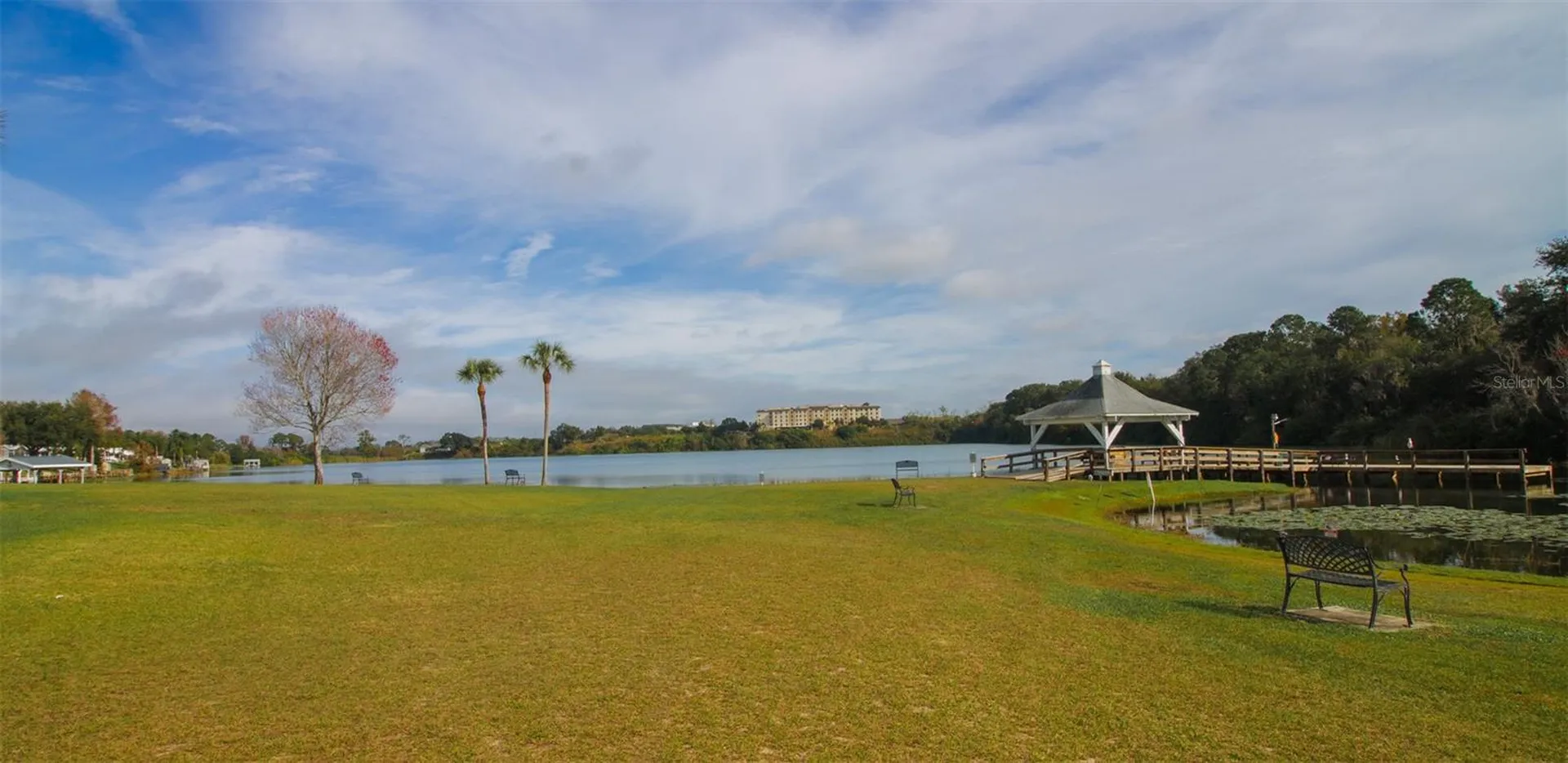 1664 Elkhart Circle Tavares FL 32778