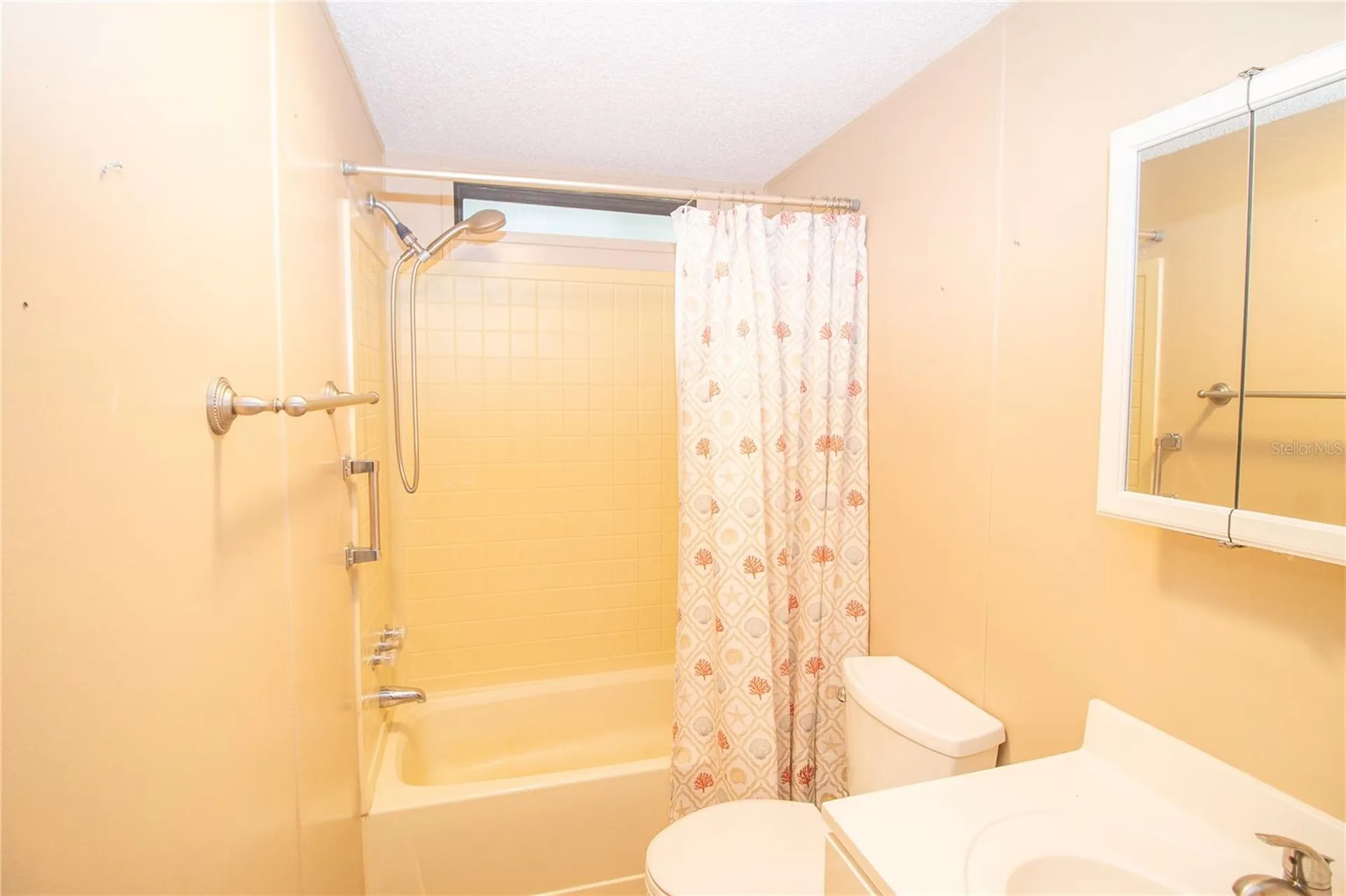 1664 Elkhart Circle Tavares FL 32778
