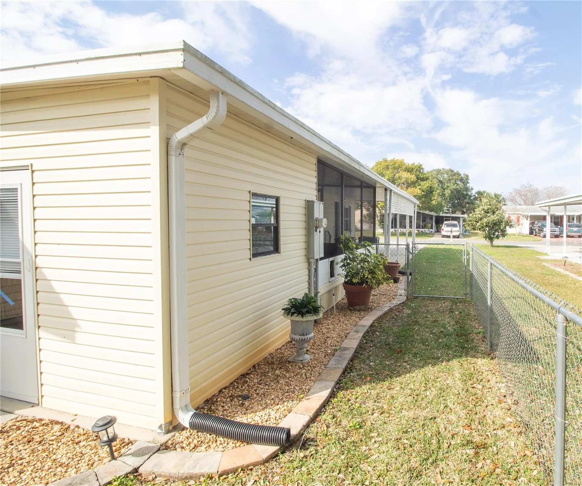 1664 Elkhart Circle Tavares FL 32778