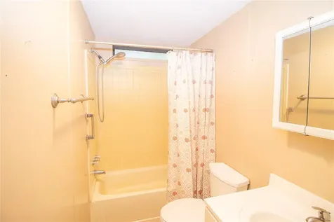 1664 Elkhart Circle Tavares FL 32778