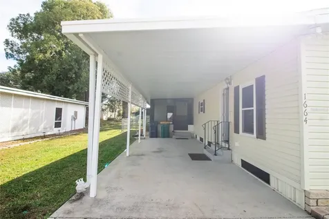 1664 Elkhart Circle Tavares FL 32778