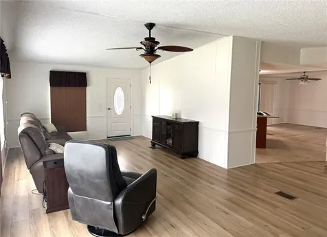 1664 Elkhart Circle Tavares FL 32778